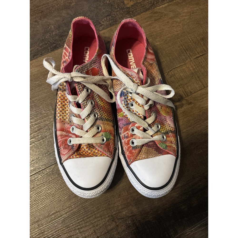 Converse Pink Multicolor Floral Low-Top Sneakers Size 7 Women's